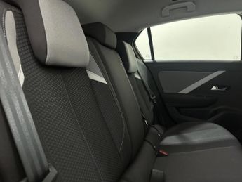 Vauxhall Astra 1.2 Turbo Design Auto Euro 6 (s/s) 5dr