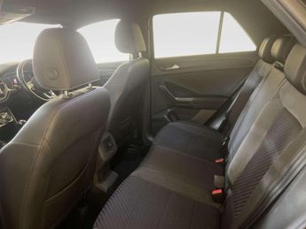 Volkswagen T-Roc 2.0 TDI R-Line SUV 5dr Diesel Manual Euro 6 (s/s) (150 ps)