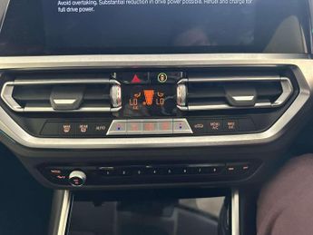 BMW 3 Series 2.0 330e 12kWh SE Pro Saloon 4dr Petrol Plug-in Hybrid Auto Euro