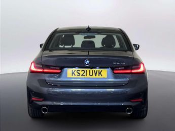 BMW 3 Series 2.0 330e 12kWh SE Pro Saloon 4dr Petrol Plug-in Hybrid Auto Euro