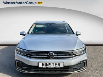 Volkswagen Passat GTE S-A