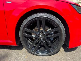 Audi TT 2.0 TFSI S line Roadster S Tronic quattro Euro 6 (s/s) 2dr