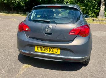 Vauxhall Astra 1.4i Design Euro 6 5dr