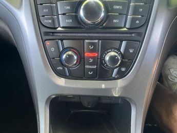 Vauxhall Astra 1.4i Design Euro 6 5dr