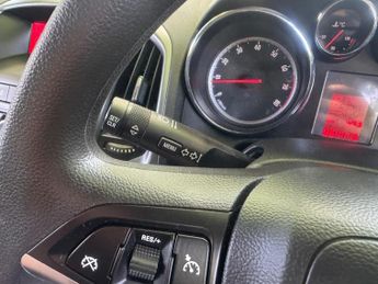 Vauxhall Astra 1.4i Design Euro 6 5dr
