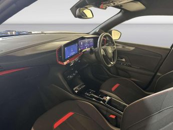 Vauxhall Mokka Electric 50kWh SRi Premium SUV 5dr Electric Auto (136 ps)