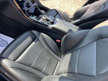 Mercedes-Benz C Class 2.1 C220d AMG Line (Premium) 7G-Tronic+ Euro 6 (s/s) 4dr