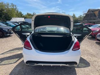 Mercedes-Benz C Class 2.1 C220d AMG Line (Premium) 7G-Tronic+ Euro 6 (s/s) 4dr