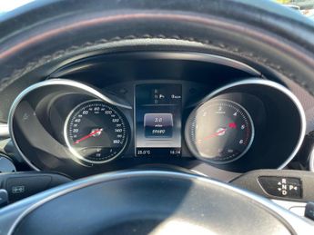 Mercedes-Benz C Class 2.1 C220d AMG Line (Premium) 7G-Tronic+ Euro 6 (s/s) 4dr