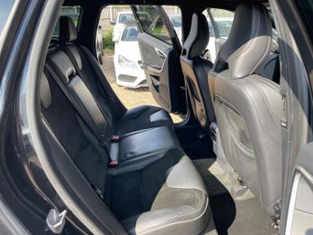 Volvo XC60 2.0 D4 R-Design Auto Euro 6 (s/s) 5dr