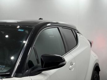 Toyota C-HR 1.8 VVT-h Dynamic CVT Euro 6 (s/s) 5dr