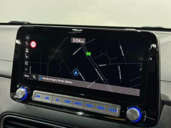 Hyundai KONA 64kWh Premium Auto 5dr (7kW Charger)