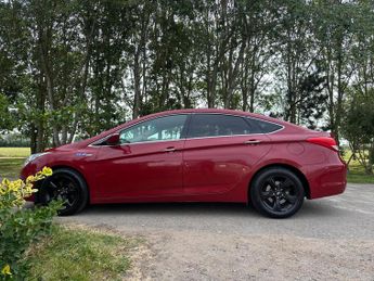 Hyundai i40 1.7 CRDi Blue Drive Premium Euro 5 (s/s) 4dr