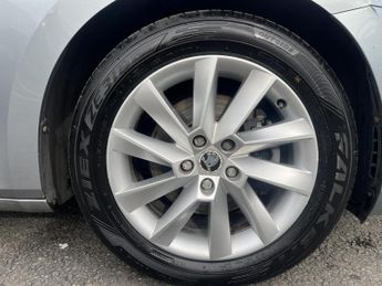 Skoda Superb 1.4 TSI ACT SE Estate 5dr Petrol DSG Euro 6 (s/s) (150 ps)
