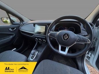 Renault Zoe R135 EV50 52kWh Iconic Auto 5dr (Rapid Charge)