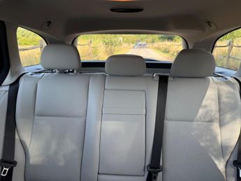 Mercedes-Benz C Class 2.1 C250 CDI BlueEfficiency Elegance G-Tronic+ Euro 5 (s/s) 5dr