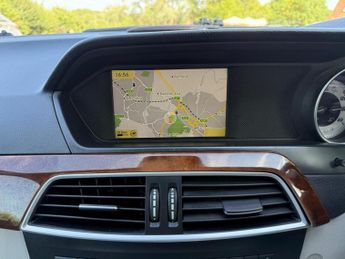 Mercedes-Benz C Class 2.1 C250 CDI BlueEfficiency Elegance G-Tronic+ Euro 5 (s/s) 5dr