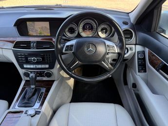 Mercedes-Benz C Class 2.1 C250 CDI BlueEfficiency Elegance G-Tronic+ Euro 5 (s/s) 5dr