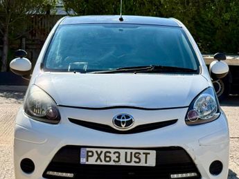 Toyota AYGO 1.0 VVT-i Move MultiMode Euro 5 5dr