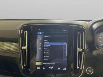 Volvo XC40 1.5 T3 R-Design Pro SUV 5dr Petrol Manual Euro 6 (s/s) (163 ps)