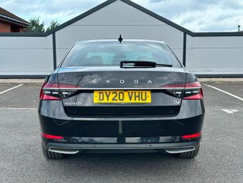 Skoda Superb 1.4 TSI iV 13kWh Laurin & Klement DSG Euro 6 (s/s) 5dr