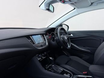 Vauxhall Grandland X 1.2 Turbo Sport Nav Auto Euro 6 (s/s) 5dr