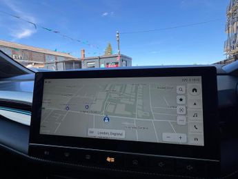 MG MG5 61.1kWh SE Long Range Auto 5dr