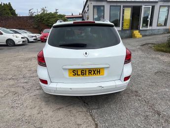 Renault Clio 1.6 VVT GT Line TomTom Sport Tourer Auto Euro 5 5dr
