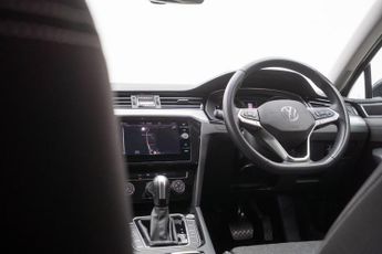 Volkswagen Passat 2.0 TDI EVO SE Nav DSG Euro 6 (s/s) 5dr