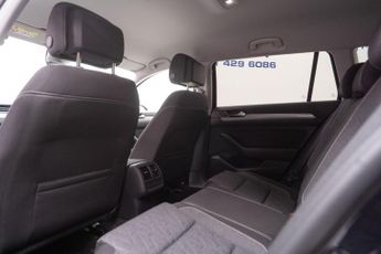 Volkswagen Passat 2.0 TDI EVO SE Nav DSG Euro 6 (s/s) 5dr