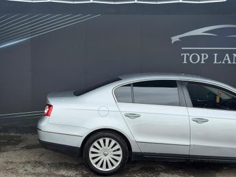 Volkswagen Passat 2.0 TDI Highline DSG Euro 4 4dr
