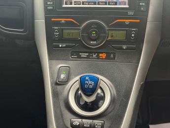 Toyota Auris 1.8 VVT-h T Spirit CVT Euro 5 (s/s) 5dr