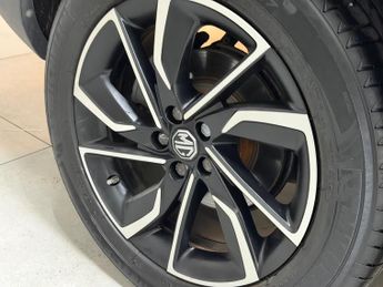 MG MG ZS 1.0 T-GDI Exclusive Auto Euro 6 5dr
