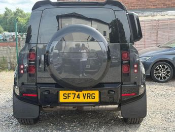 Land Rover Defender 110 3.0 D300 MHEV X-Dynamic SE Auto 4WD Euro 6 (s/s) 5dr