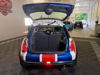 MINI Hatch 1.6 Cooper Euro 4 3dr