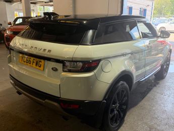 Land Rover Range Rover Evoque 2.0 TD4 SE Tech Auto 4WD Euro 6 (s/s) 3dr