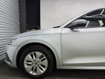 Skoda Octavia 1.0 TSI e-TEC MHEV SE DSG Euro 6 (s/s) 5dr