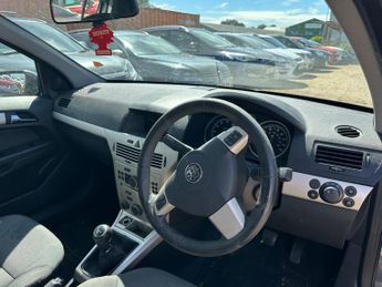 Vauxhall Astra 1.4i 16v Energy Hatchback 5dr Petrol Manual (151 g/km, 89 bhp)