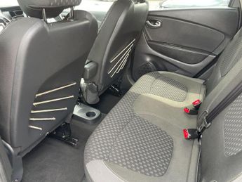 Renault Captur 1.5 dCi ENERGY Dynamique S Nav SUV 5dr Diesel EDC Euro 6 (s/s) (