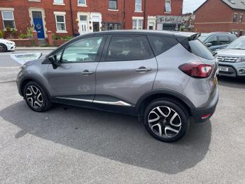 Renault Captur 1.5 dCi ENERGY Dynamique S Nav SUV 5dr Diesel EDC Euro 6 (s/s) (
