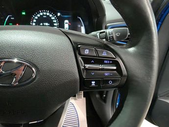 Hyundai IONIQ 1.6 h-GDi Premium SE DCT Euro 6 (s/s) 5dr