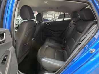 Hyundai IONIQ 1.6 h-GDi Premium SE DCT Euro 6 (s/s) 5dr