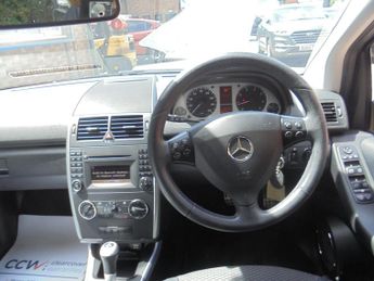 Mercedes-Benz A Class 1.5 A160 Avantgarde SE CVT 5dr