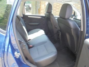 Mercedes-Benz A Class 1.5 A160 Avantgarde SE CVT 5dr