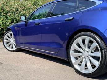 Tesla Model S 90D (Dual Motor) Auto 4WD 5dr