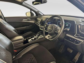 Kia Sportage 1.6 T-GDi 13.8kWh GT-Line SUV 5dr Petrol Plug-in Hybrid Auto AWD