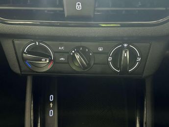 Skoda Kamiq 1.0 TSI SE Euro 6 (s/s) 5dr