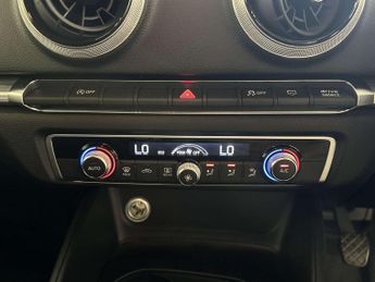Audi A3 1.5 TFSI CoD 35 Sport Sportback 5dr Petrol Manual Euro 6 (s/s) (