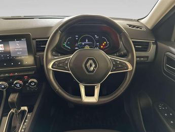 Renault Arkana 1.6 E-TECH Iconic SUV 5dr Petrol Hybrid Auto 2WD Euro 6 (s/s) (1