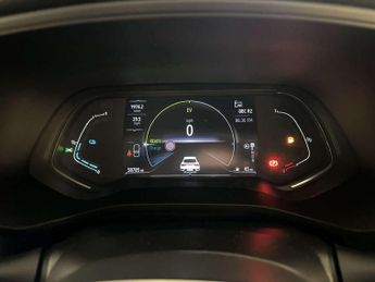 Renault Arkana 1.6 E-TECH Iconic SUV 5dr Petrol Hybrid Auto 2WD Euro 6 (s/s) (1